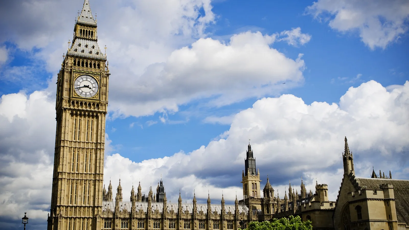 Elizabeth Tower and the Palace of Westminster in London